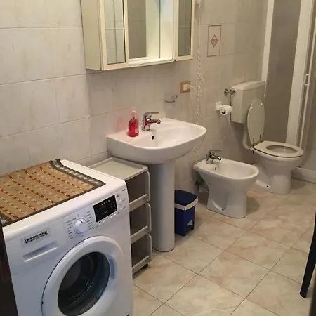 Apartman Monolocale Via Nervia