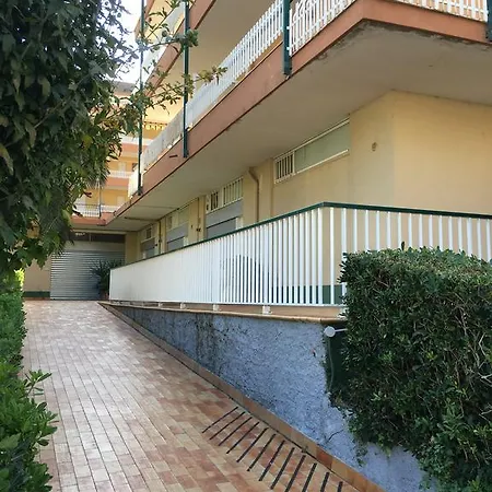 Monolocale Via Nervia *