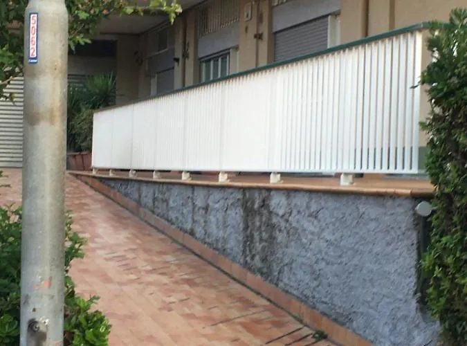 Monolocale Via Nervia