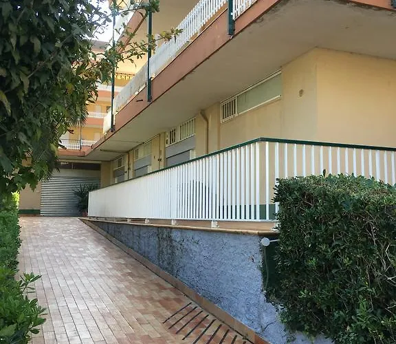Monolocale Via Nervia *